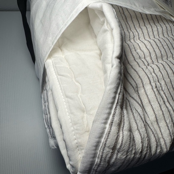 Hearth & Hand Full/Queen Microstripe Quilt Sour Cream/ Railroad Gray - Picture 9 of 9